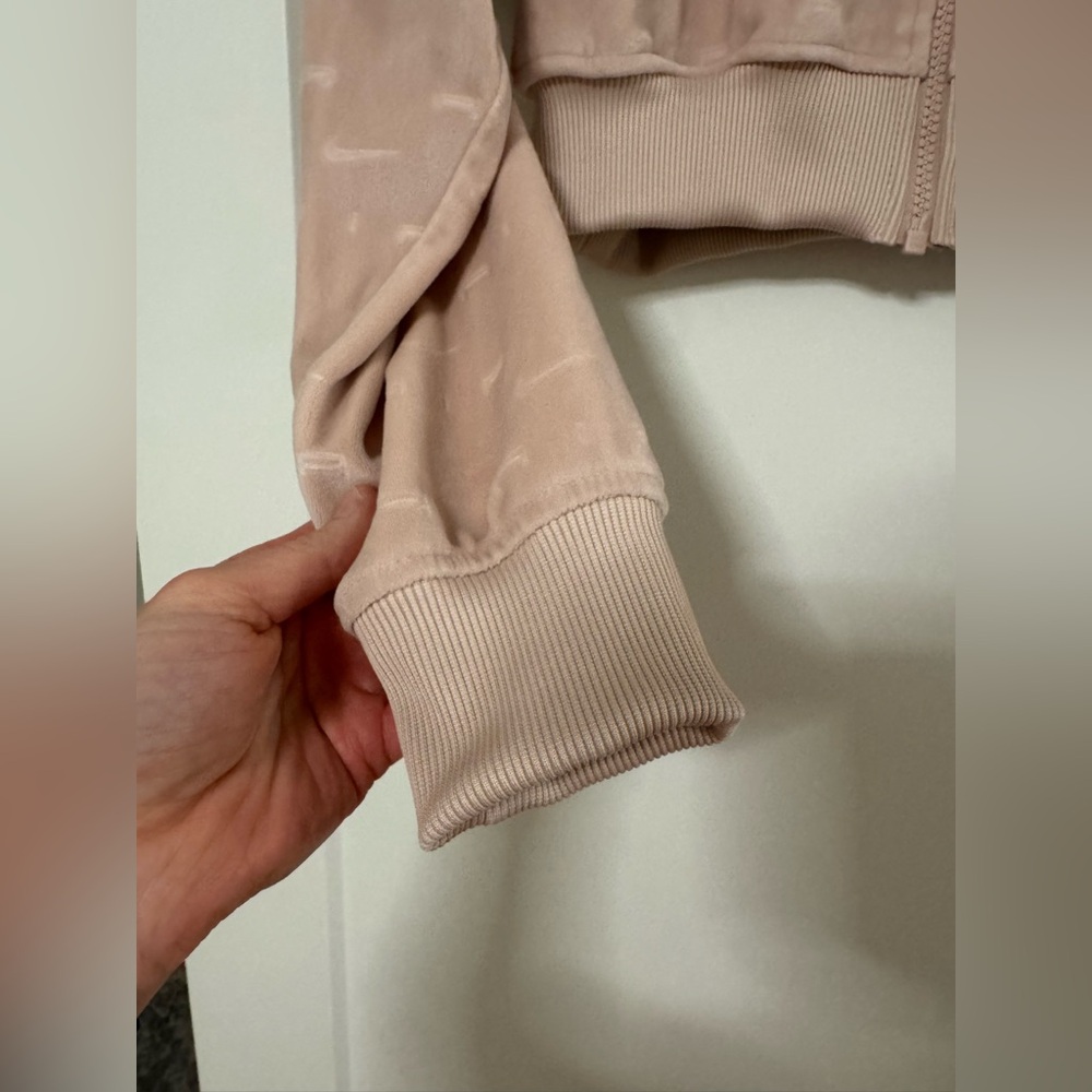 Nike Air Women's Velour Pink Bomber Jacket - Picture 5 of 8